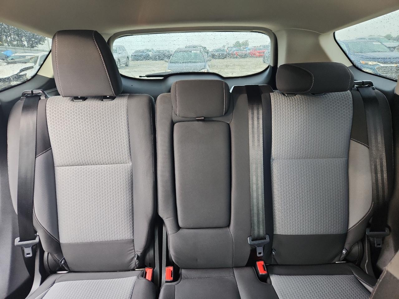 Ford Escape Se Image 2