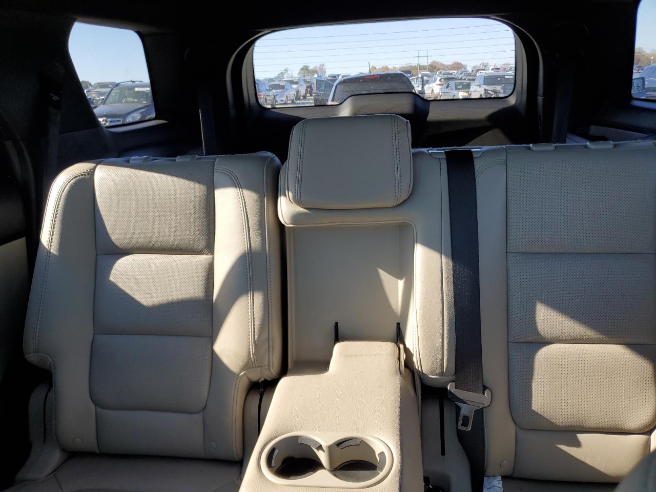 Ford Explorer Limited Image 10