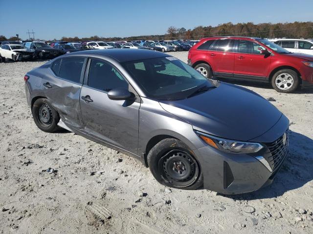 Nissan Sentra S Image 4