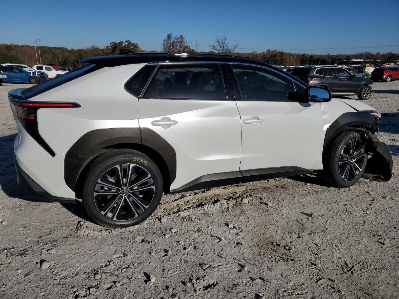 Toyota Bz4x Xle Xle Image 2