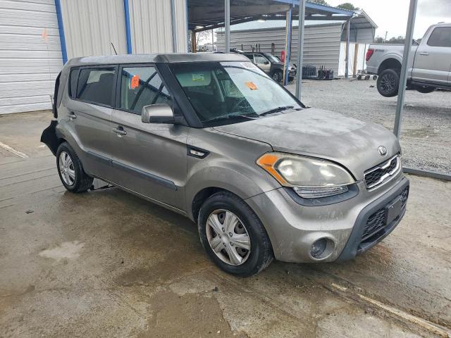 Kia Soul Image 10