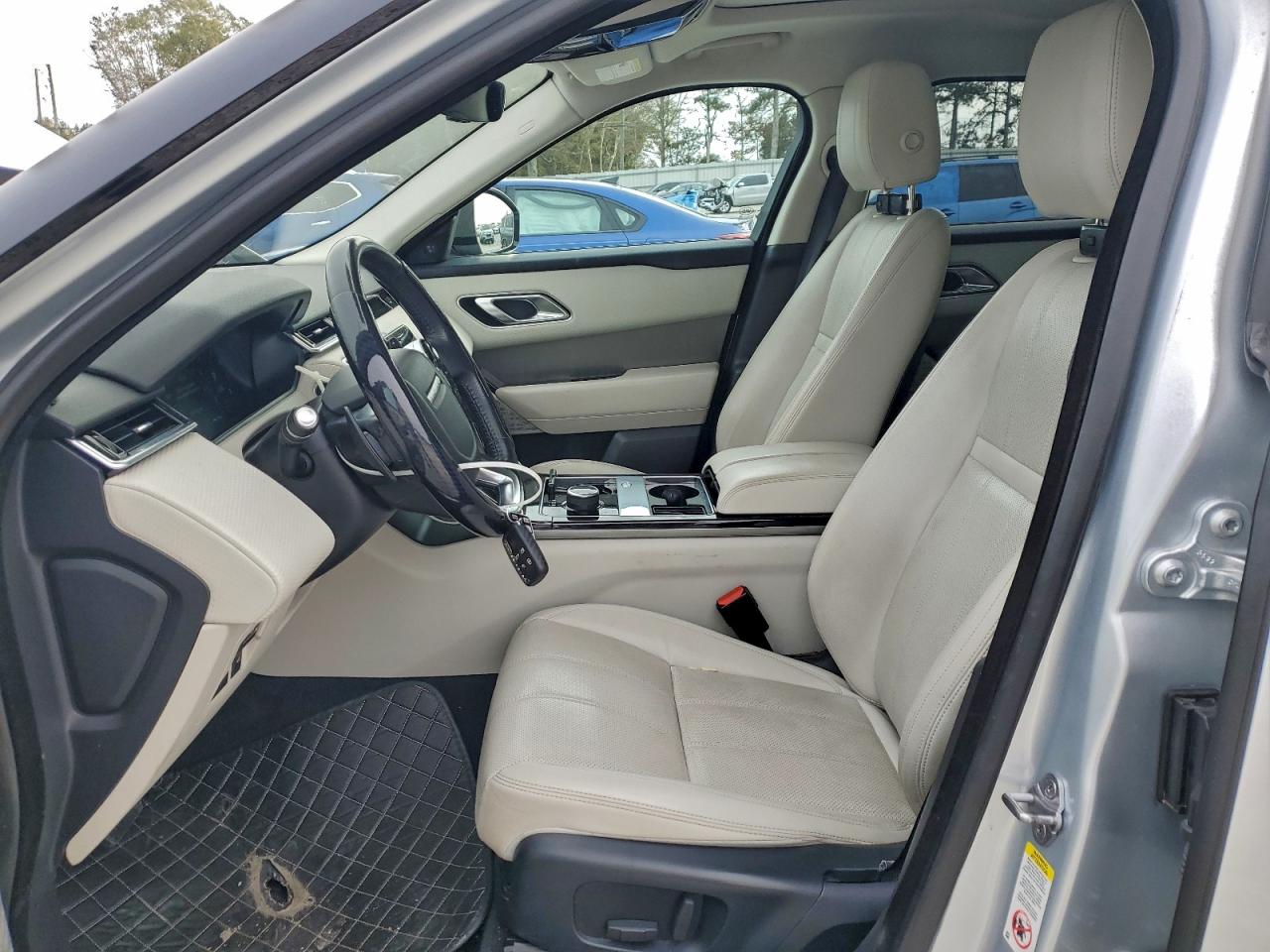 Land Rover Range Rover S Image 11