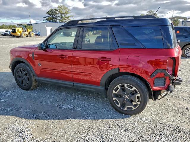 Ford Bronco Outer Banks Image 12