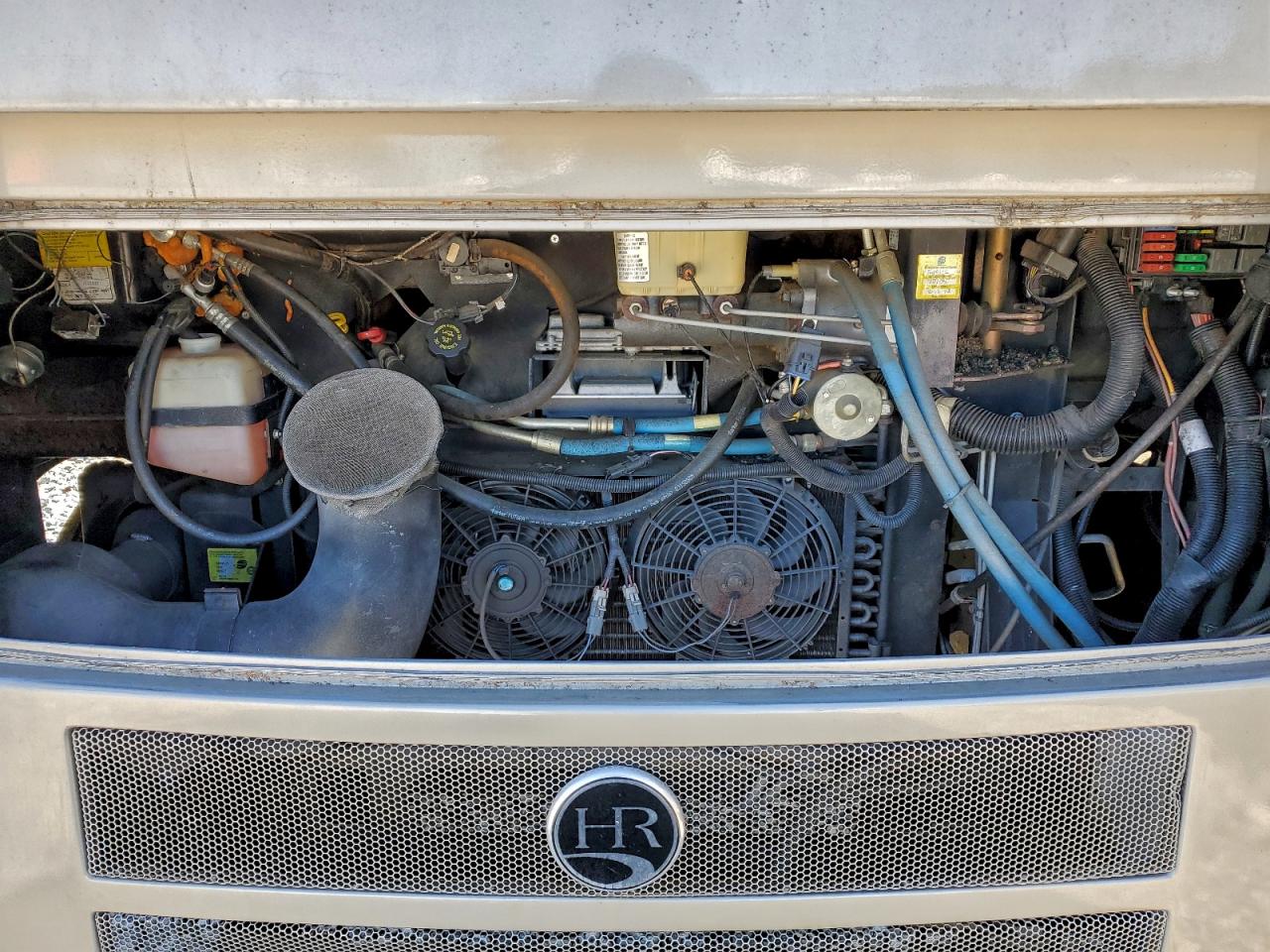 Workhorse Custom Cha Motorhome W22 Image 10