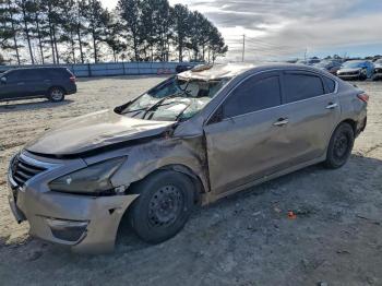  Salvage Nissan Altima