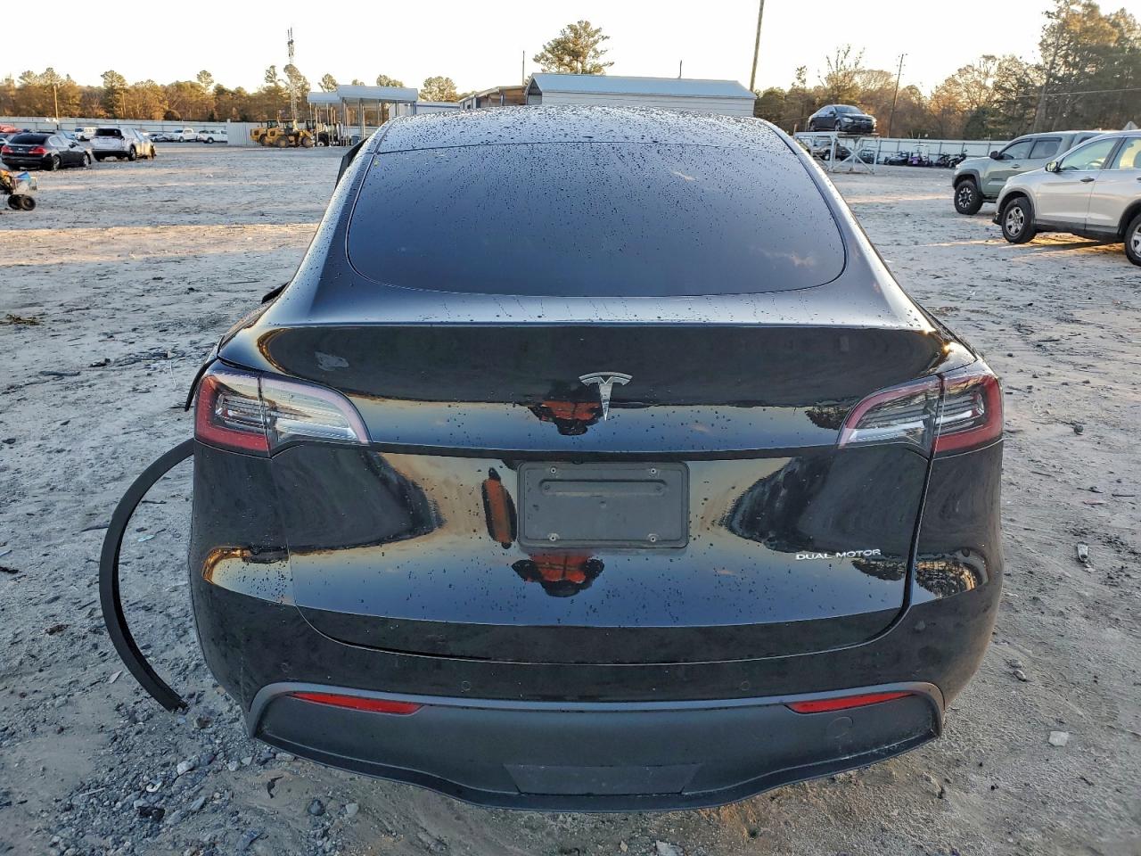 Tesla Model Y Image 12