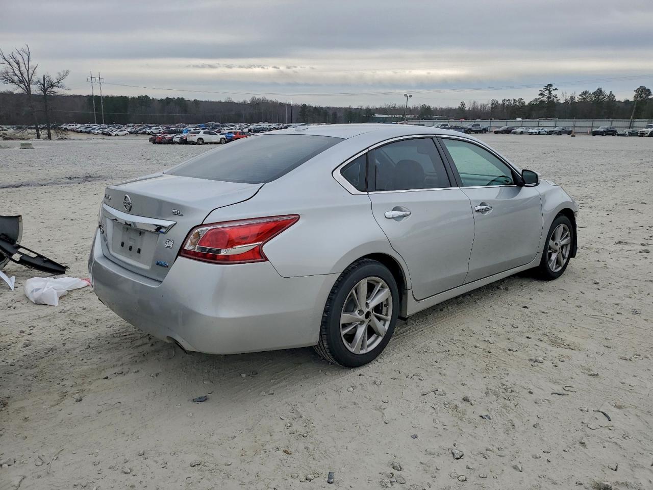 Nissan Altima 2.5 Image 4
