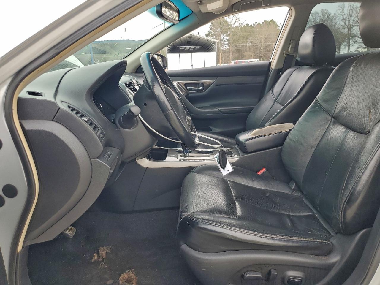 Nissan Altima 2.5 Image 8