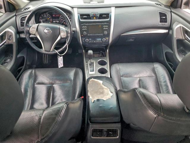 Nissan Altima 2.5 Image 3