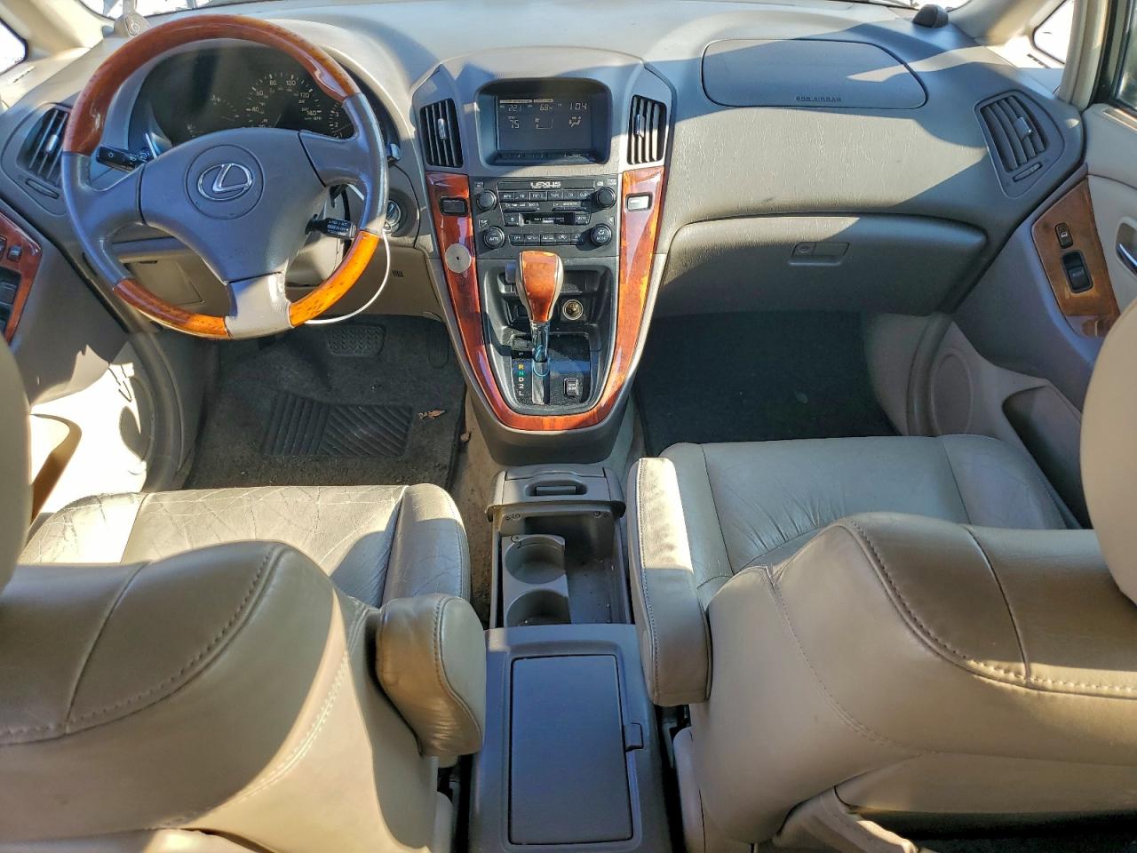 Lexus RX 300 Image 8