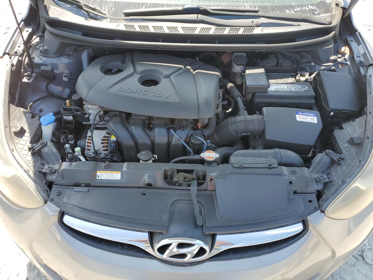 Hyundai ELANTRA Gls Image 6