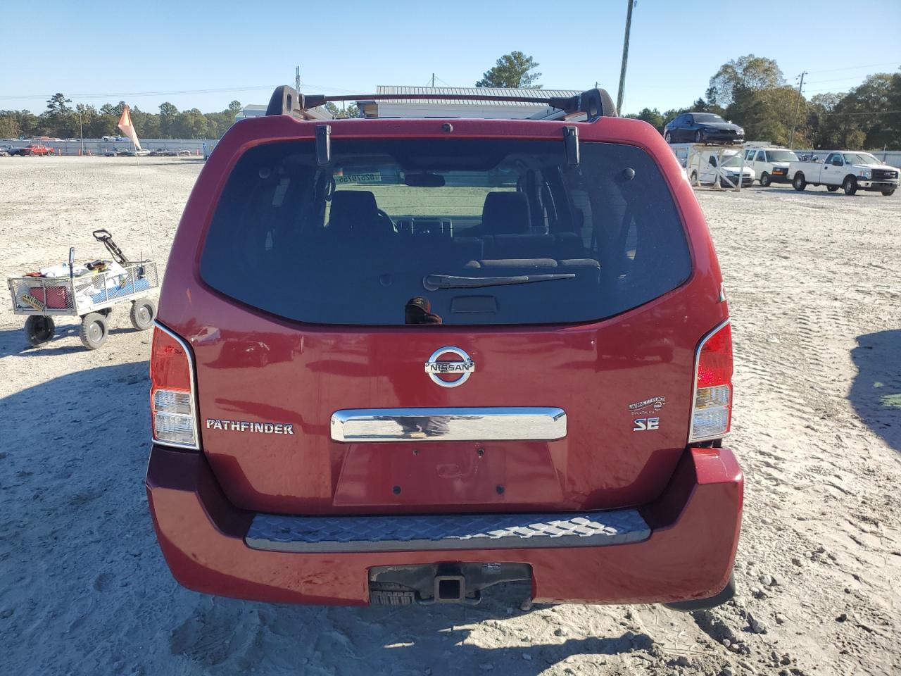 Nissan Pathfinder Le Image 12