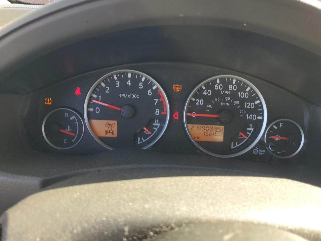 Nissan Pathfinder Le Image 13