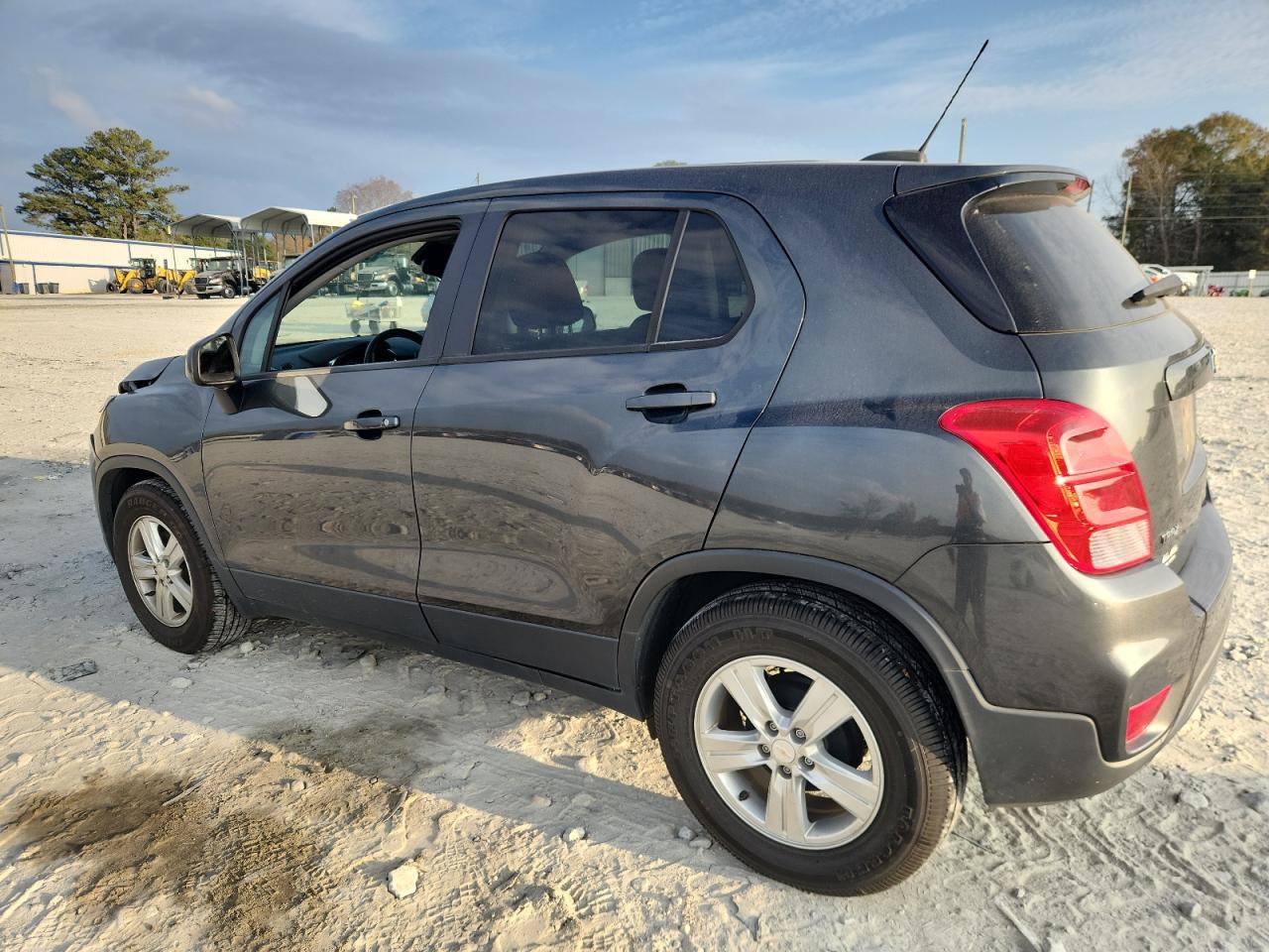 Chevrolet Trax Ls Image 10