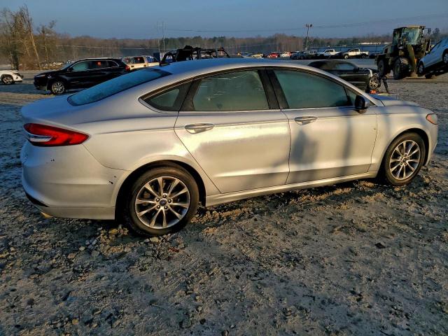 Ford Fusion Se Image 8