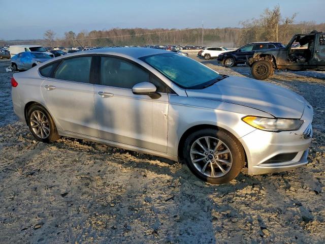 Ford Fusion Se Image 3