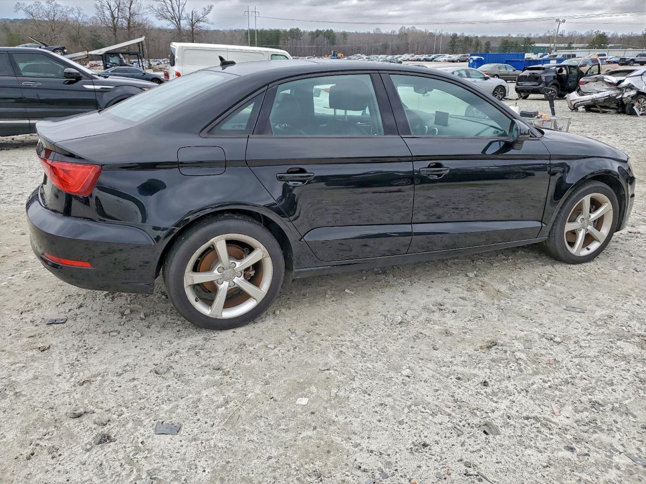 Audi A3 Premium Image 6