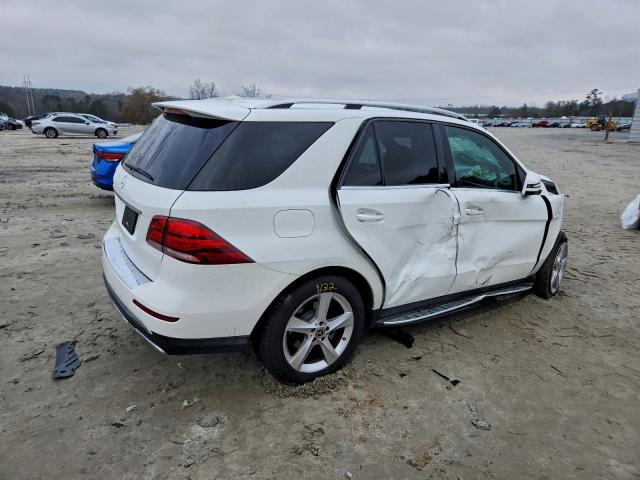 Mercedes-Benz GLE 350 Image 11