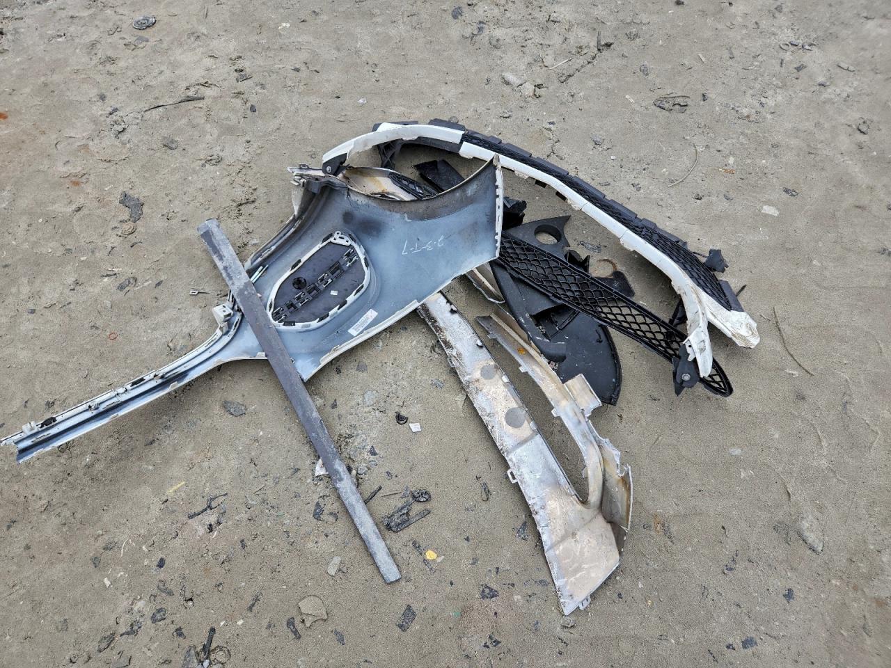 Mercedes-Benz GLE 350 Image 14