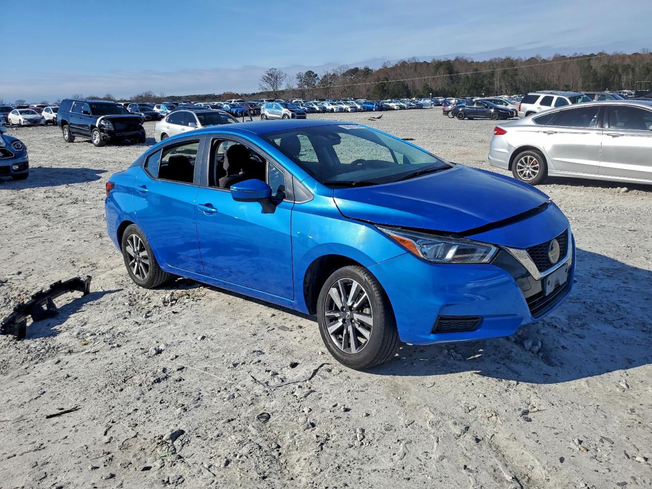 Nissan Versa Sv Image 3