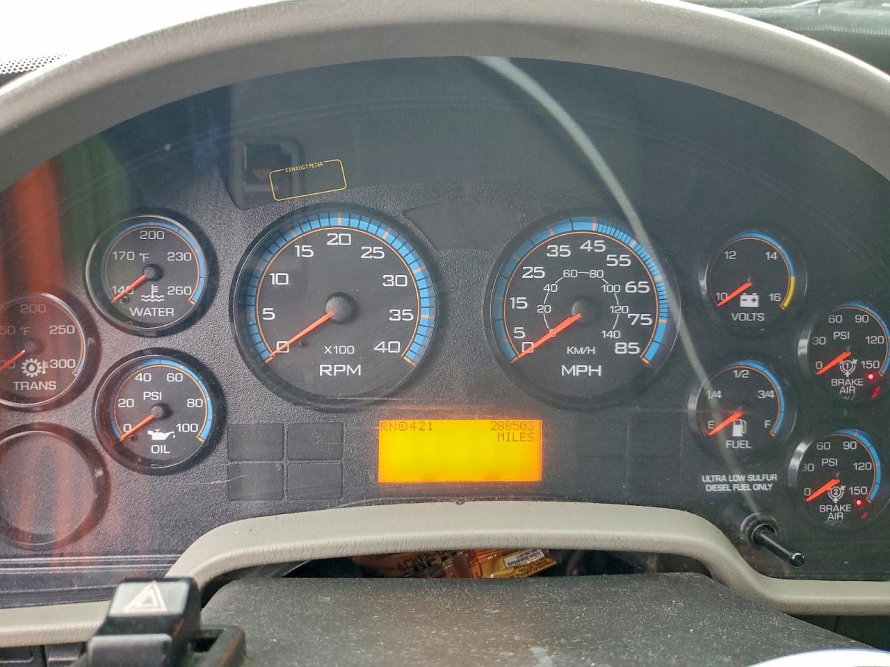 International 4300 4300 Image 7