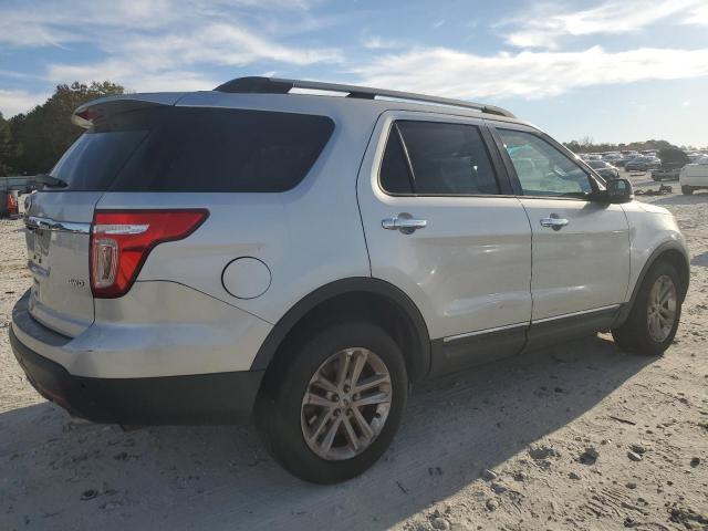 Ford Explorer Xlt Image 8