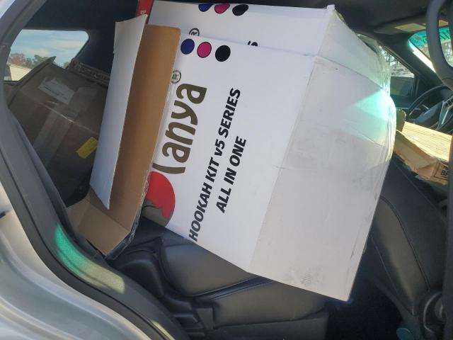 Ford Explorer Xlt Image 9