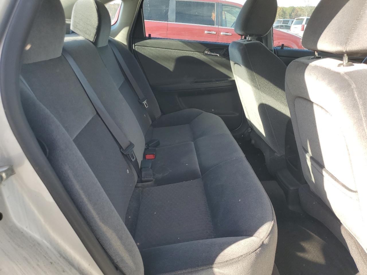 Chevrolet Impala Lt Image 11