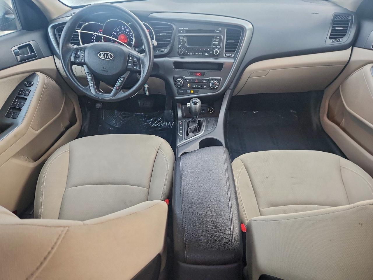 Kia Optima Lx Image 12