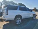 Cadillac Escalade Luxury Image 2