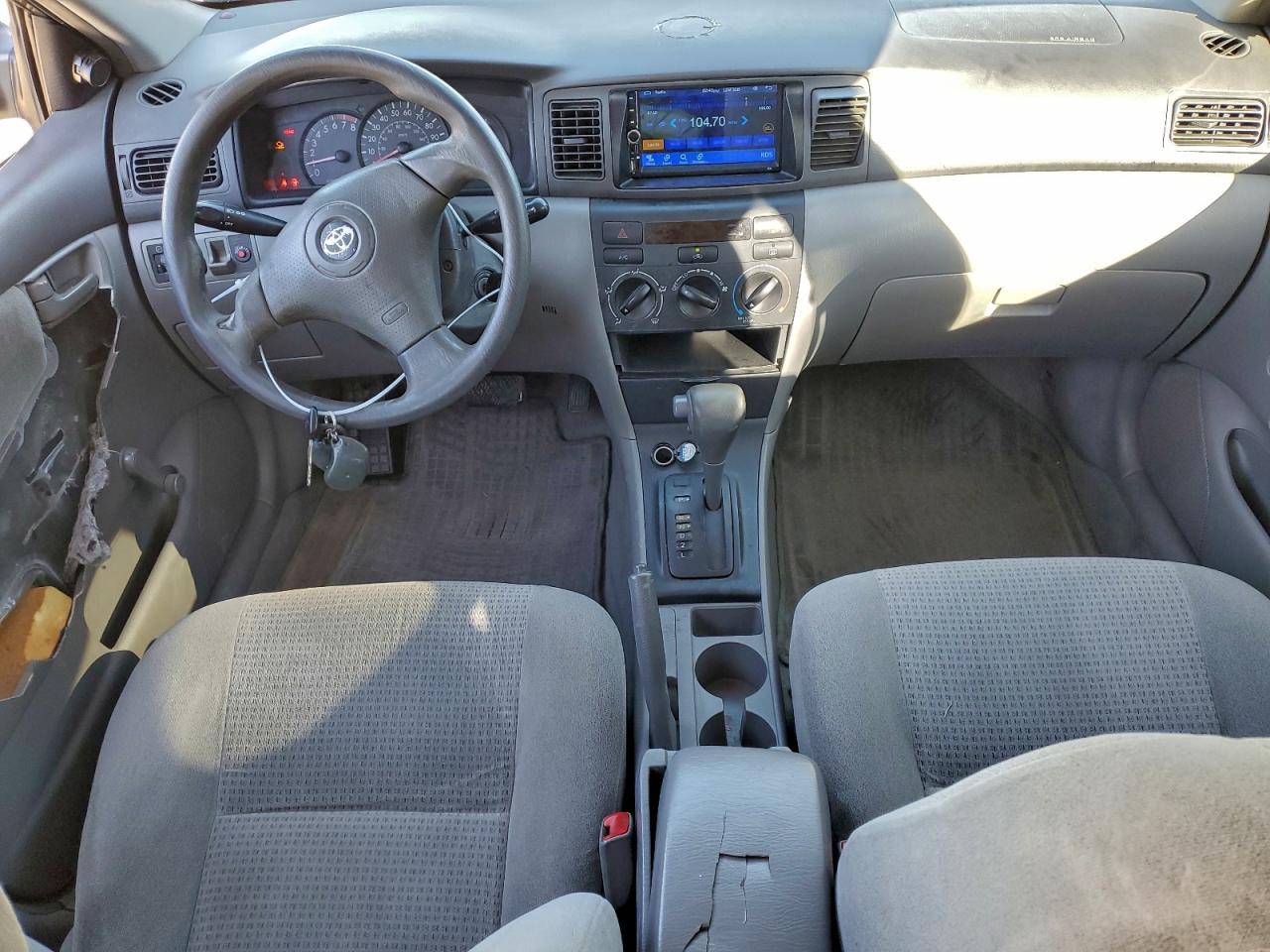 Toyota Corolla Ce Image 10