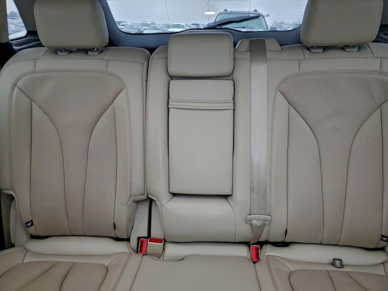 Lincoln Nautilus Reserve Image 8