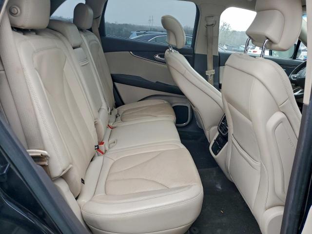 Lincoln Nautilus Reserve Image 13