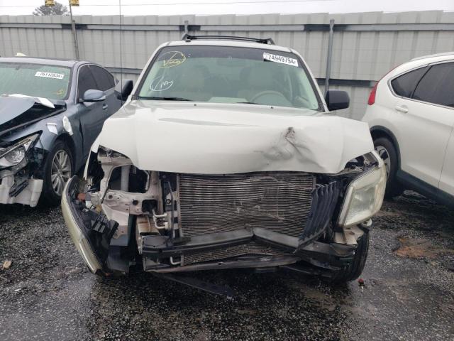 Mercury Mariner Image 2