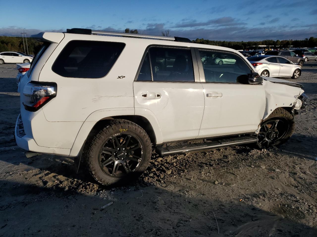 Toyota 4Runner Sr5/sr5 Premium Image 3