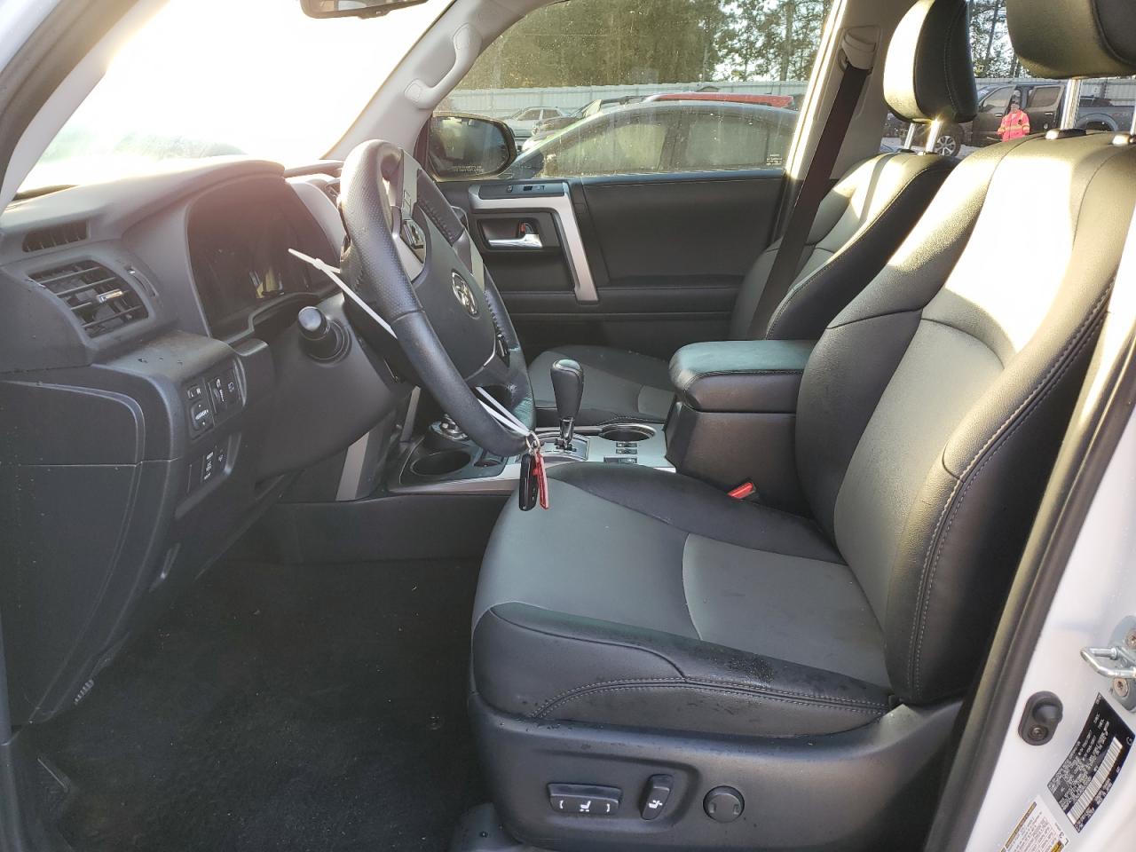 Toyota 4Runner Sr5/sr5 Premium Image 13