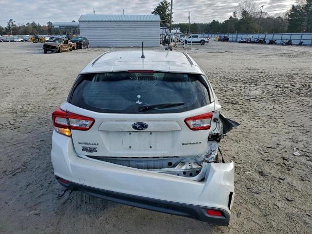 Subaru Impreza Image 9