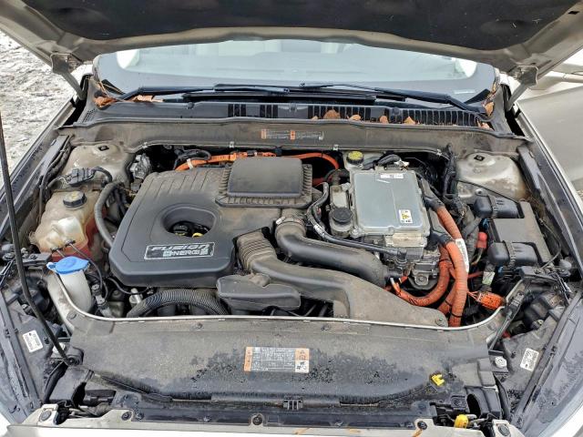 Ford Fusion Se Phev Image 8