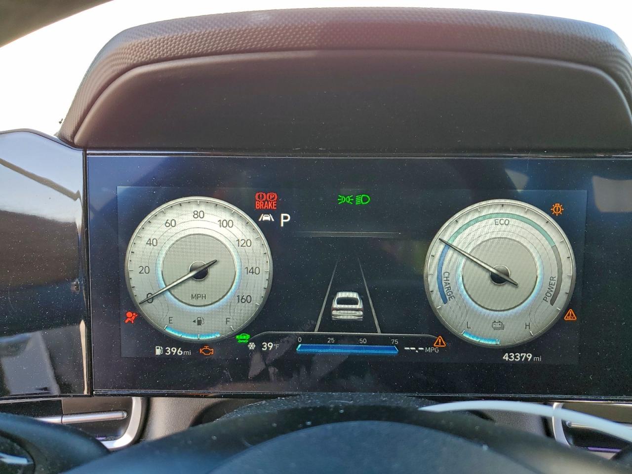 Hyundai ELANTRA Limited Image 6