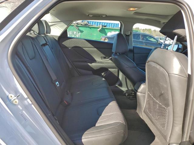 Hyundai ELANTRA Limited Image 10