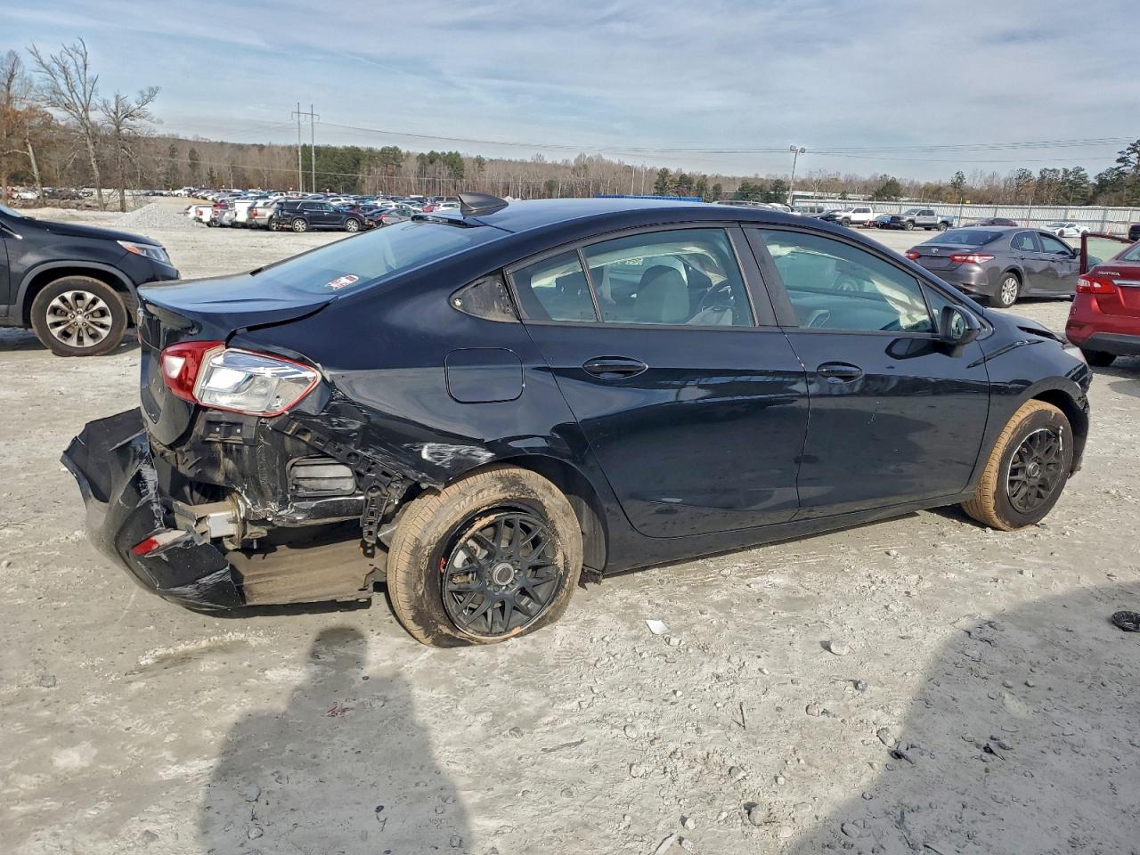 Chevrolet Cruze Ls Image 5