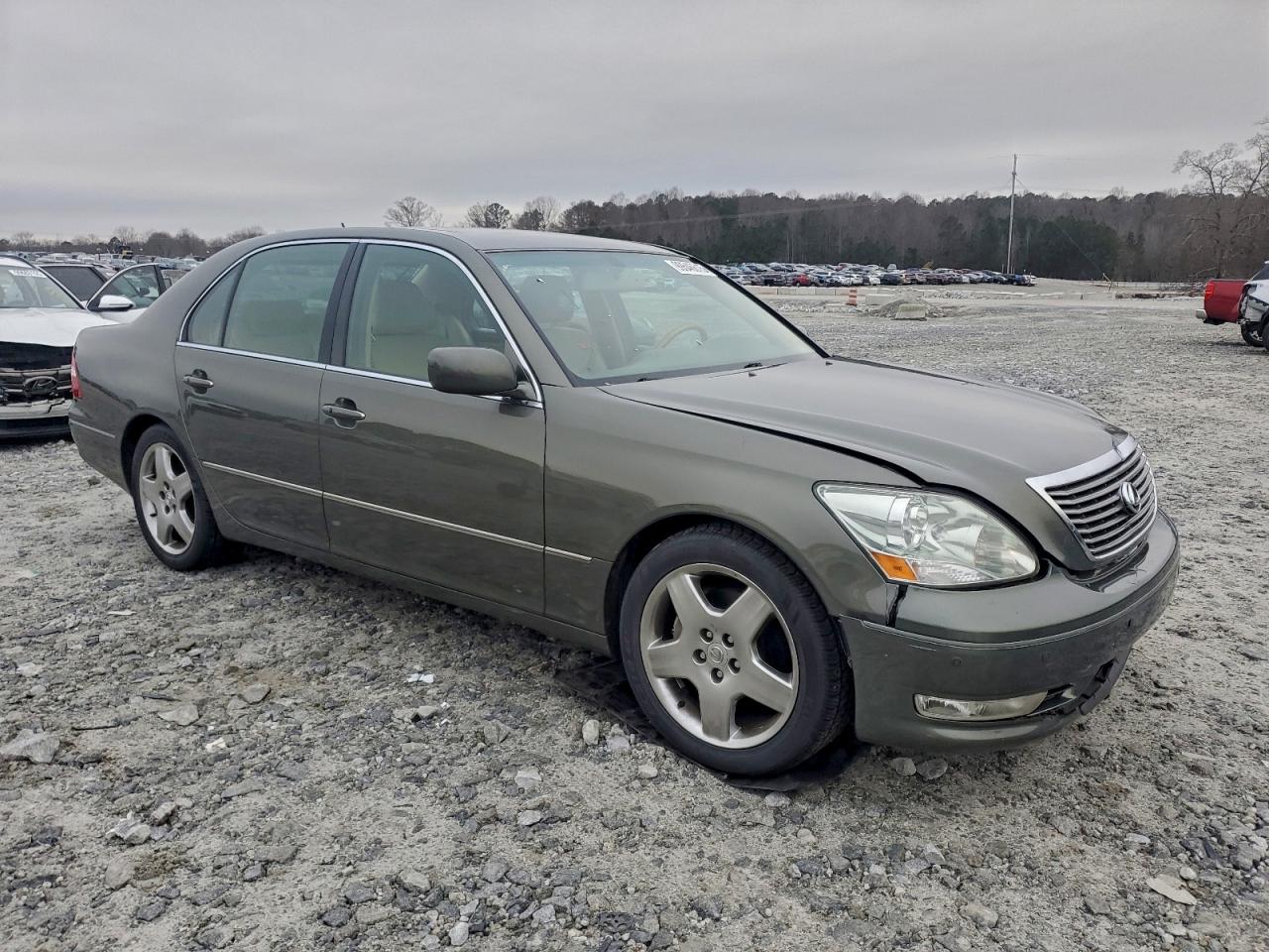 Lexus LS 430 Image 4