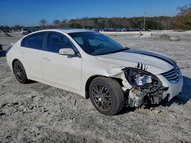 Nissan Altima Sr Image 11