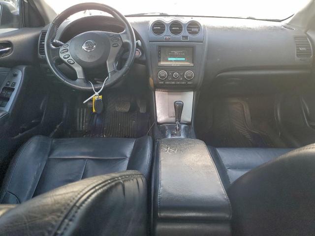 Nissan Altima Sr Image 10