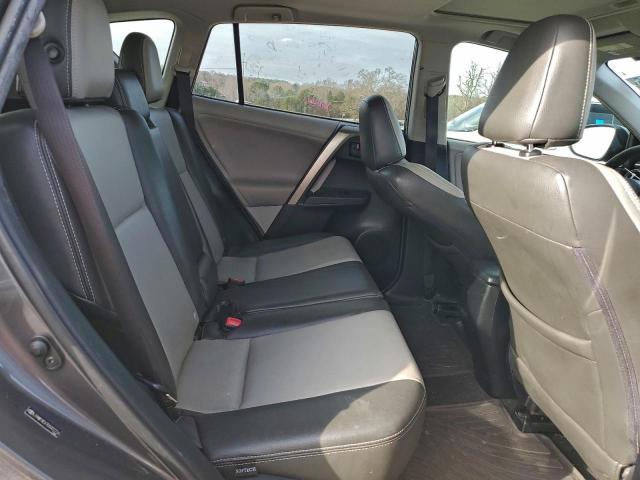 Toyota RAV4 Xle Image 6