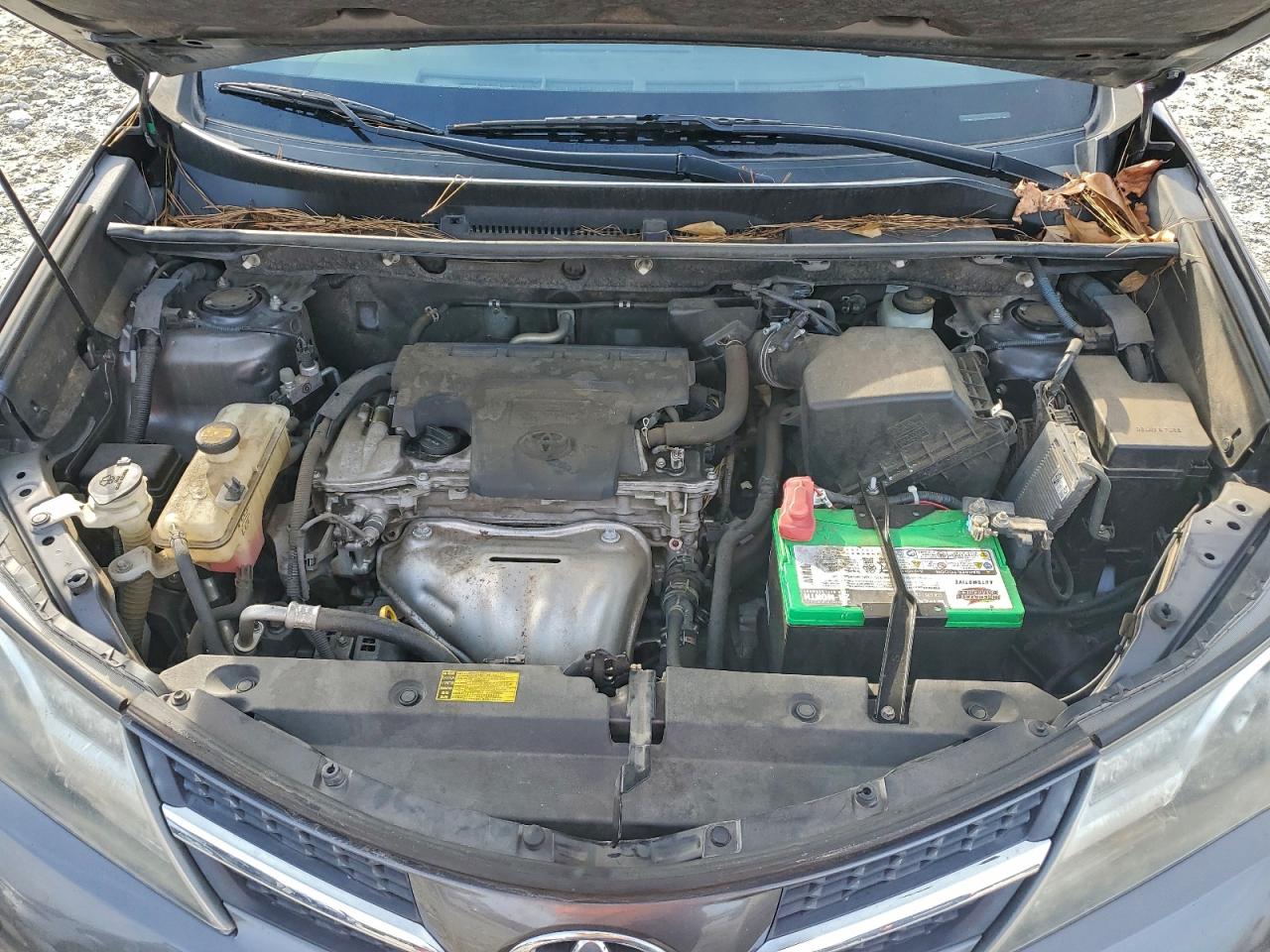 Toyota RAV4 Xle Image 11