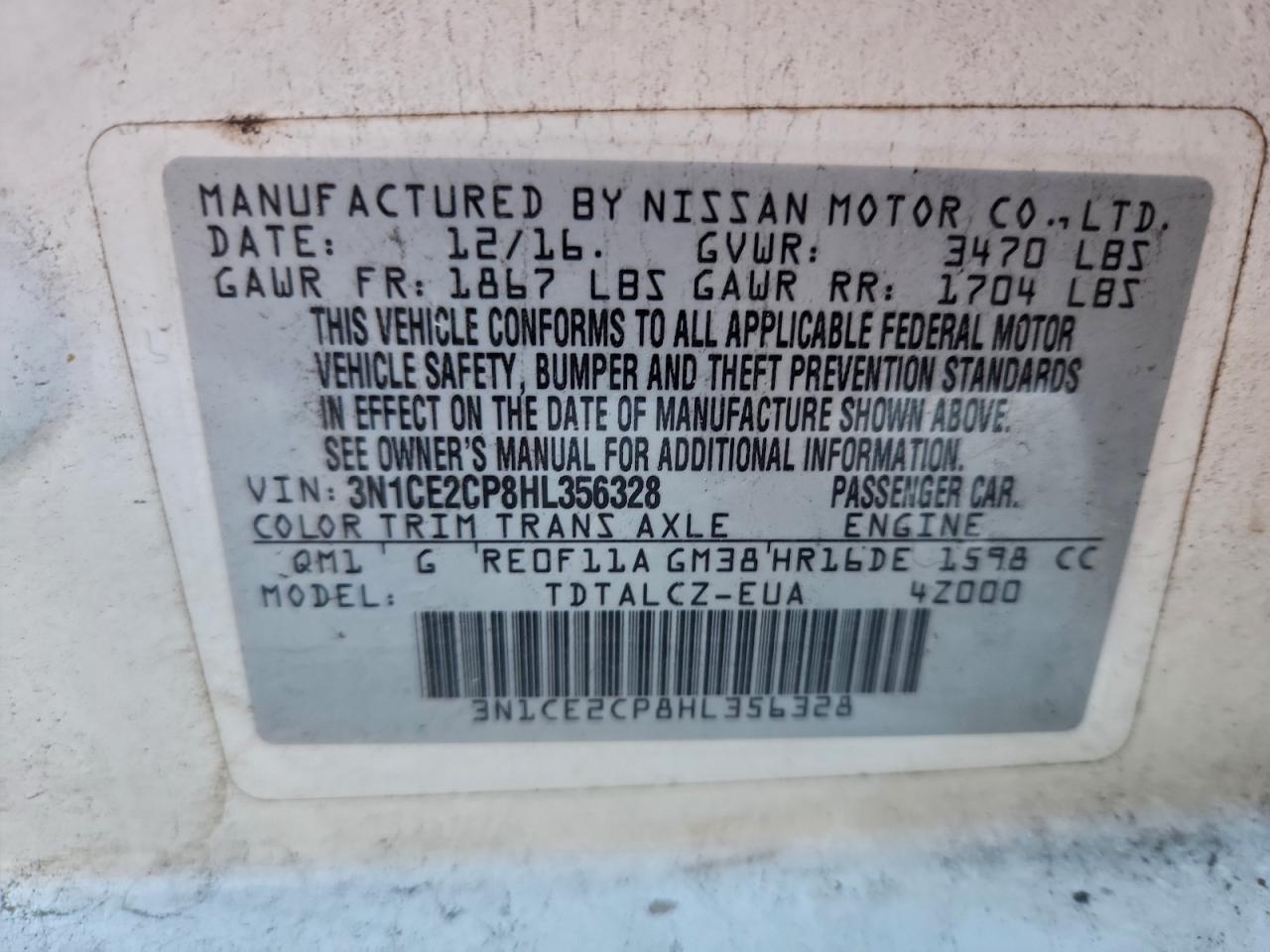 Nissan Versa S Image 8