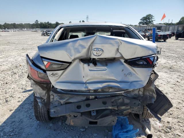 Toyota Yaris Image 2