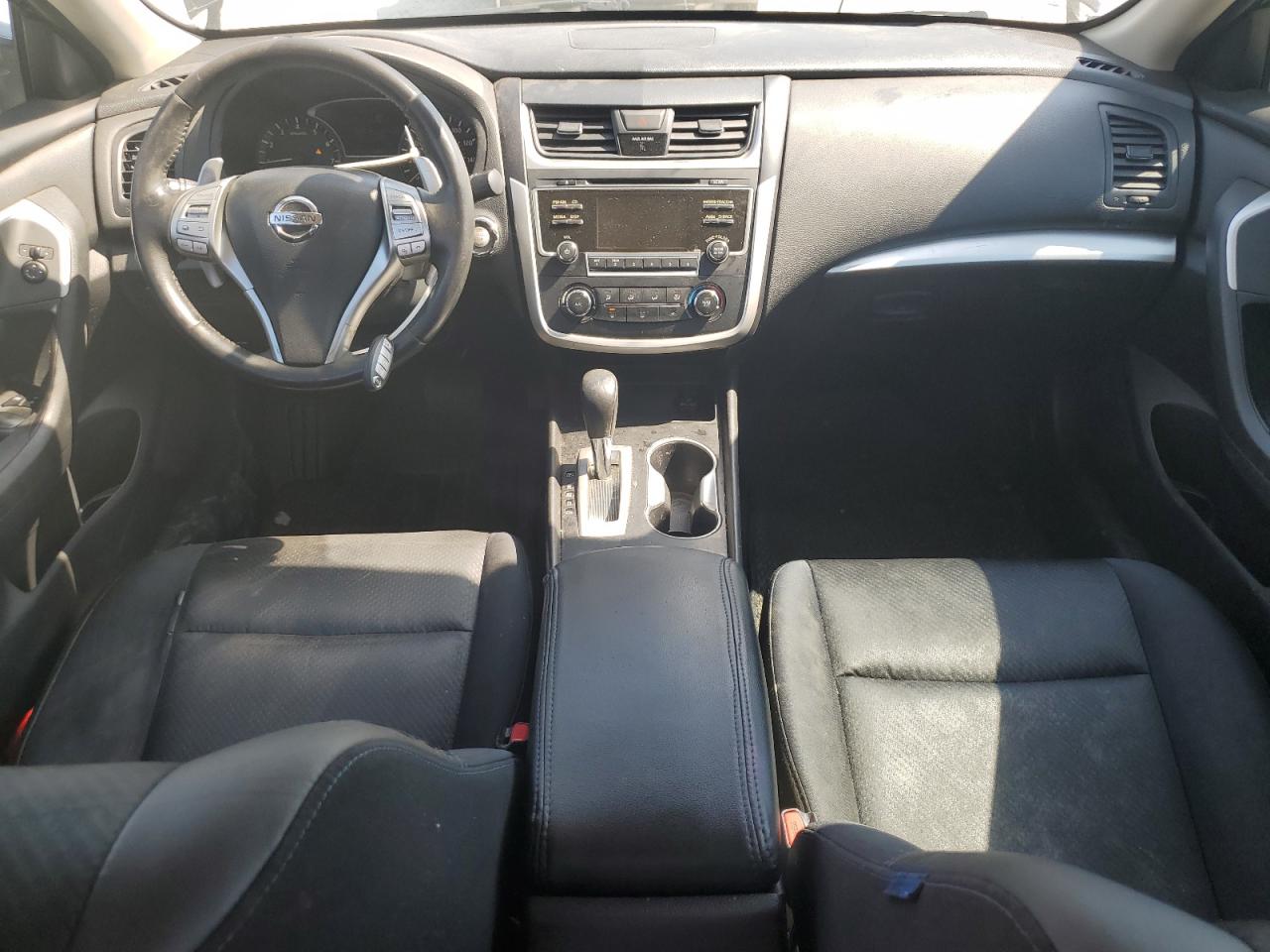 Nissan Altima 2.5 Image 12