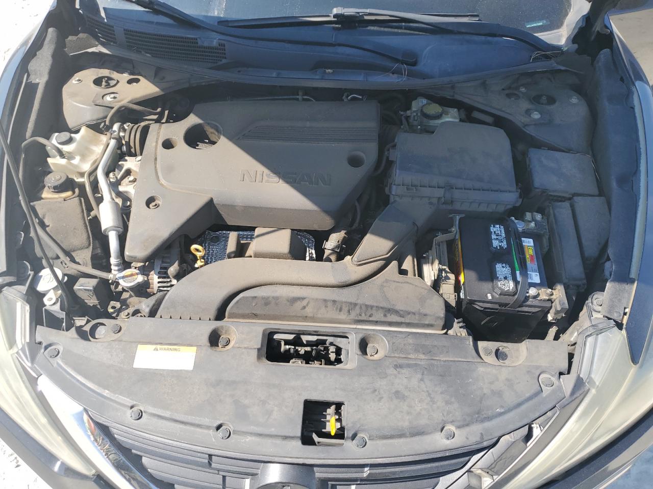 Nissan Altima 2.5 Image 4